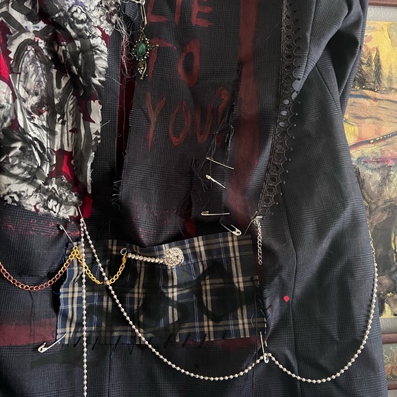 DIY grunge punk pins and patches suit jacket - Picture 3 of 8